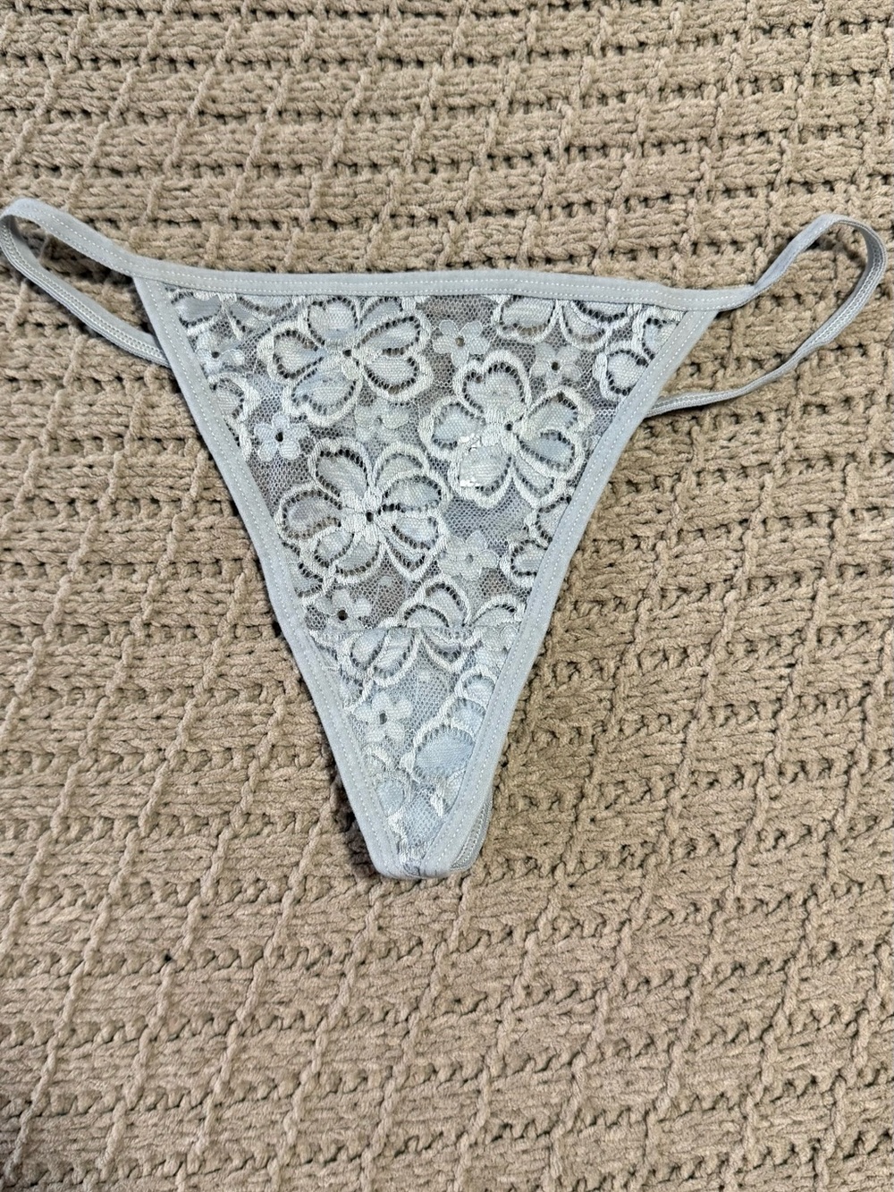 Lace Floral G-String Panty - Light Gray